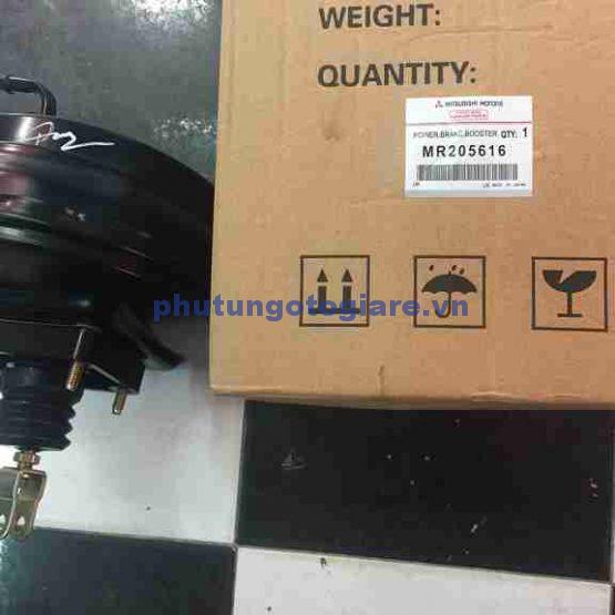 Bầu trợ lực phanh Mitsubishi Pajero