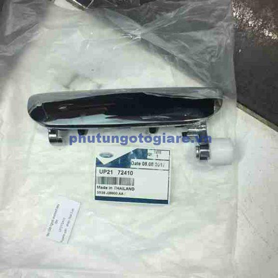 Tay mở cửa ngoài có mạ Ford Everest