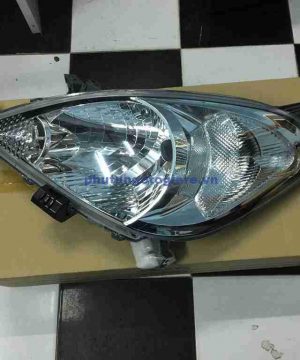 Đèn pha Toyota Innova