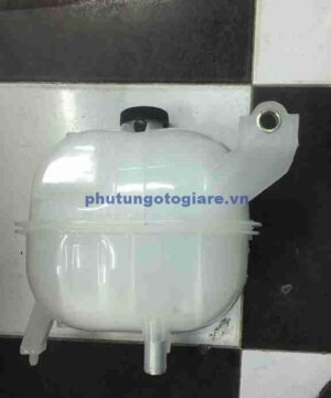 Bình nước phụ Toyota Hiace