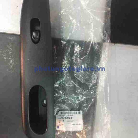 CÃ´ng táº¯c lÃªn xuá»ng kÃ­nh trÆ°á»c pháº£i Daewoo Matiz 1,2