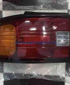 Đèn hậu Mazda 323 1995