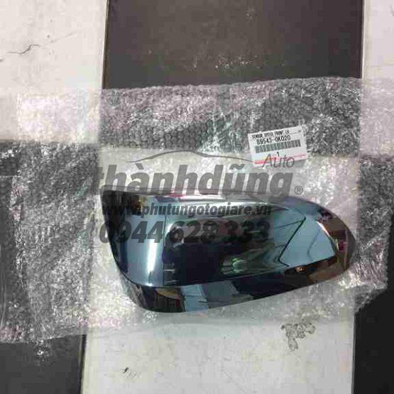 á»p gÆ°Æ¡ng chiáº¿u háº­u Toyota Hilux