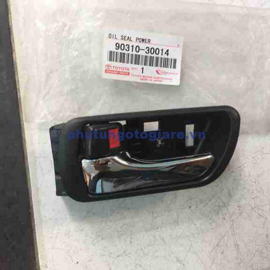 Tay mở cửa trong Toyota Vios