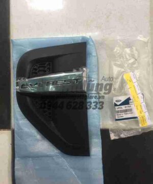 Ốp mang cá Ford Everest