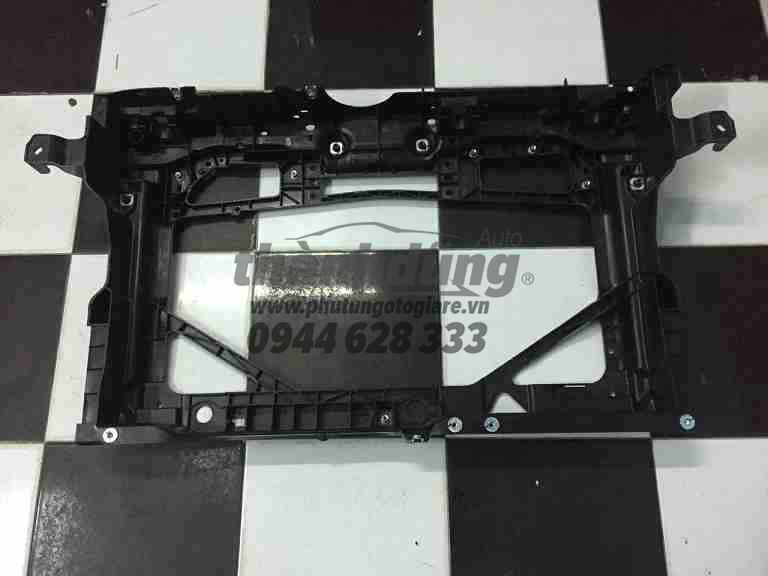 Khung xương Äỡ két nưá»c Mazda 2
