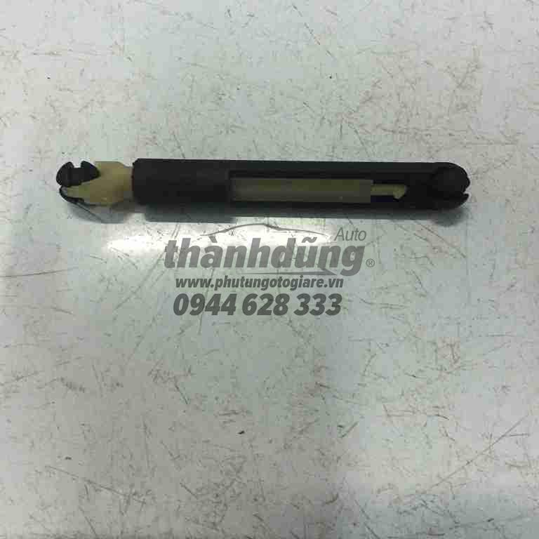 Ty khóa nắp capo Ford Focus