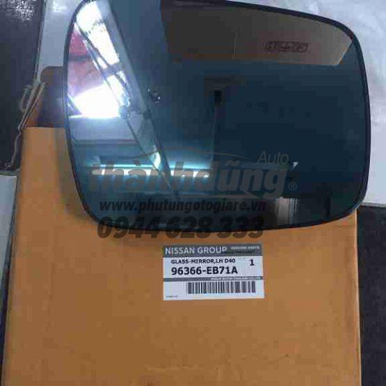 Mặt gương chiếu háºu Nissan Navara