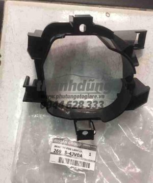 Giá đỡ đèn gầm Nissan Navara