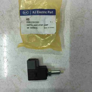 CÃ´ng táº¯c chÃ¢n phanh Hyundai Getz, Santafe, Tucson, Starex, Porter 2