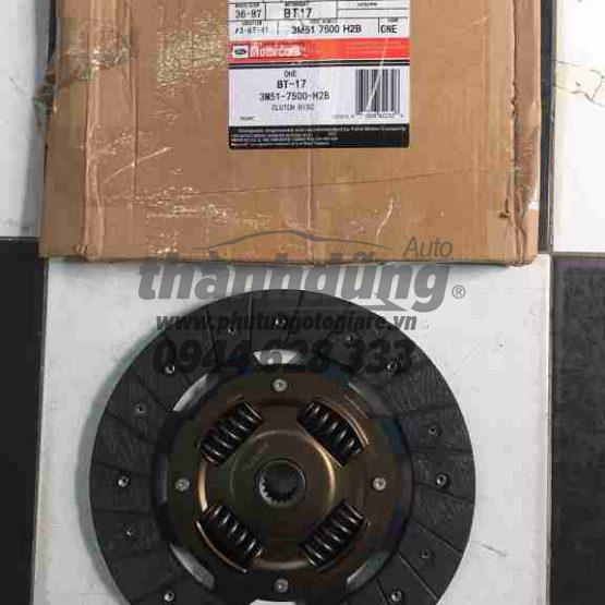 LÃ¡ cÃ´n Ford Focus