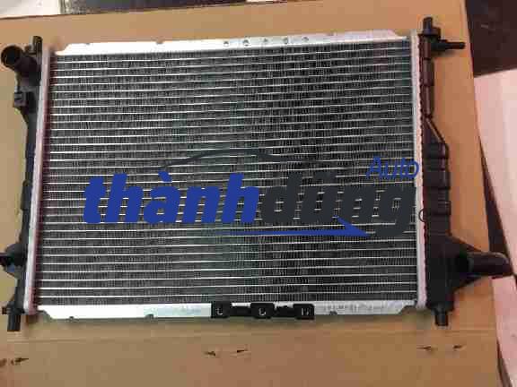 Két nước Chevrolet Spark M200, Daewoo Matiz 3