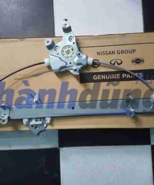 Compa lên xuống kính Nissan Navara