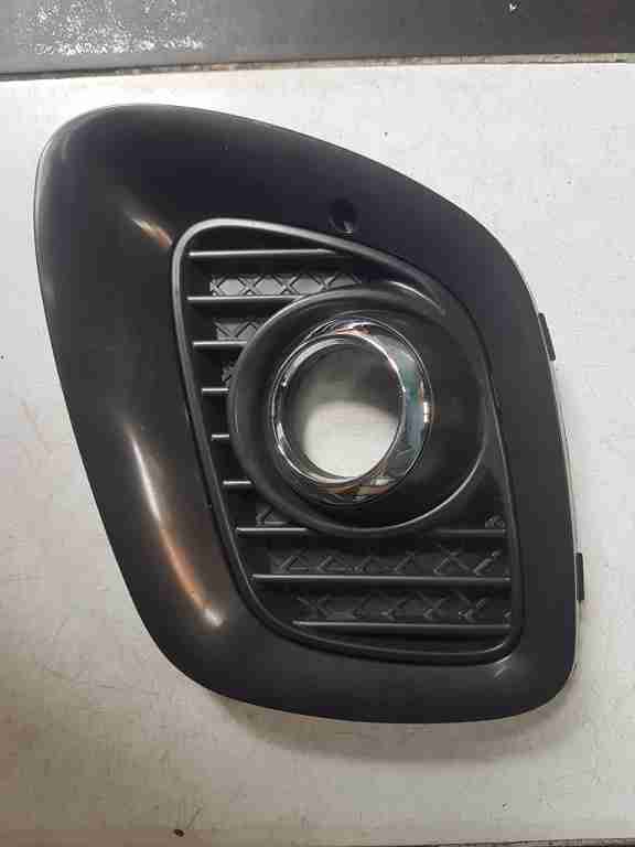 Ốp đèn gầm Kia Morning 2018