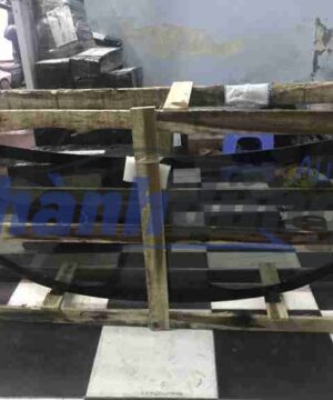 KÍNH CỐP HẬU/ CHẮN GIÓ SAU KIA RONDO