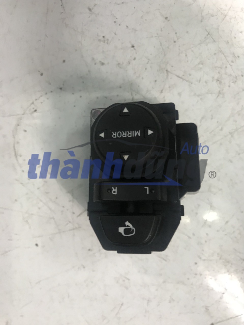 CÔNG TẮC CHỈNH GƯƠNG HYUNDAI ACCENT