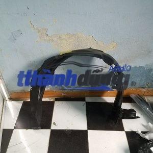 Chắn bùn lòng dè Ford Escape