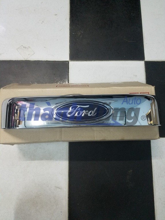 á»P ÄÃN BIá»N Sá» FORD EVEREST