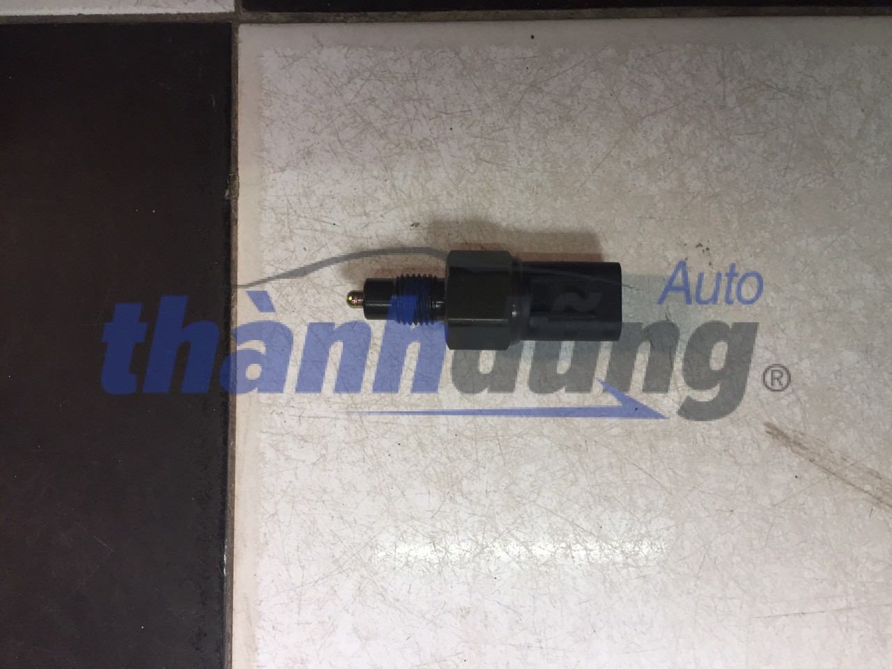 CẢM BIẾN BÁO LÙI HYUNDAI GETZ