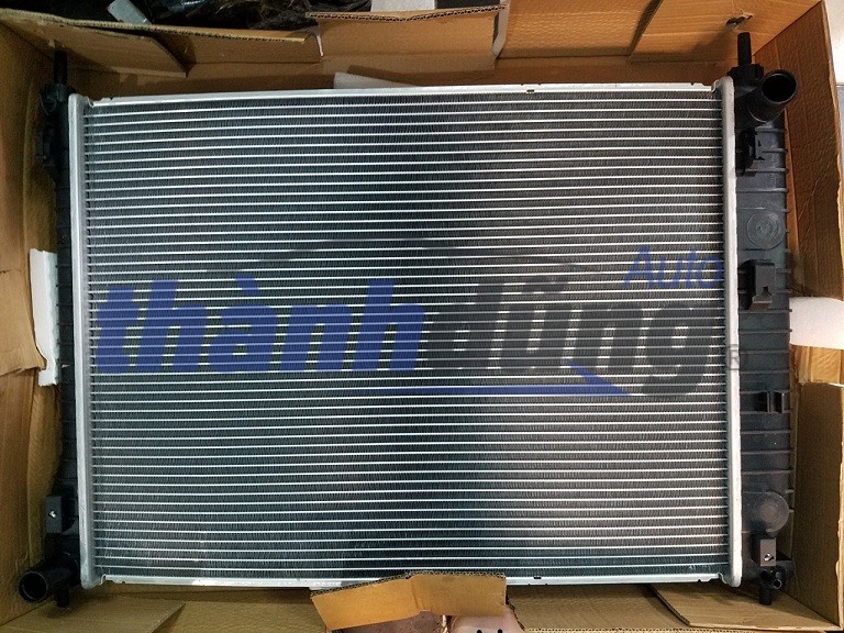 KÉT NƯỚC CHEVROLET CAPTIVA