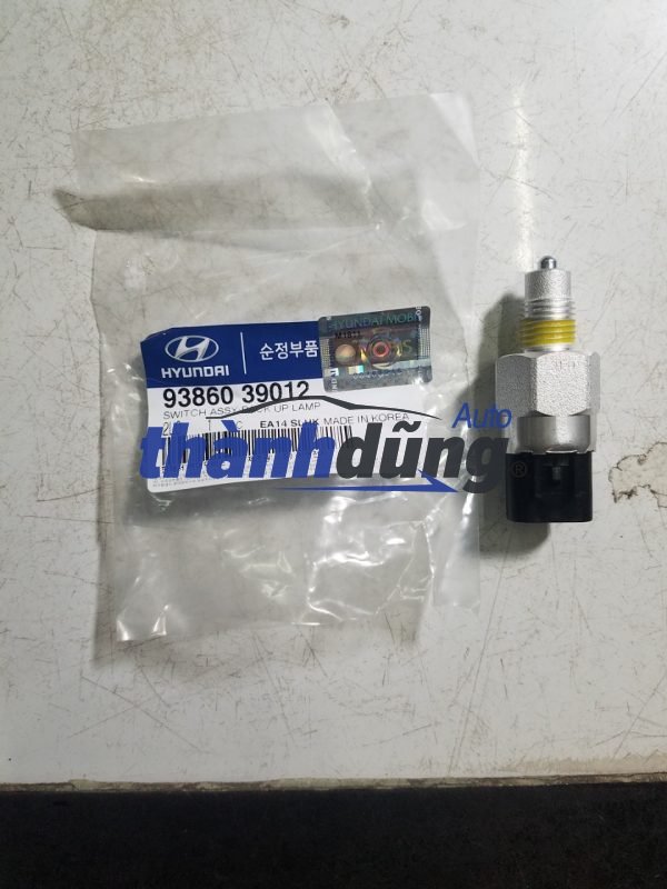 CÔNG TẮC ĐÈN LÙI HYUNDAI GETZ, ELANTRA, TUCSON, ACCENT, I30