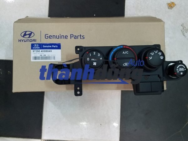 CỤM CÔNG TẮC ĐIỀU KHIỂN ĐIỀU HÒA HYUNDAI STAREX