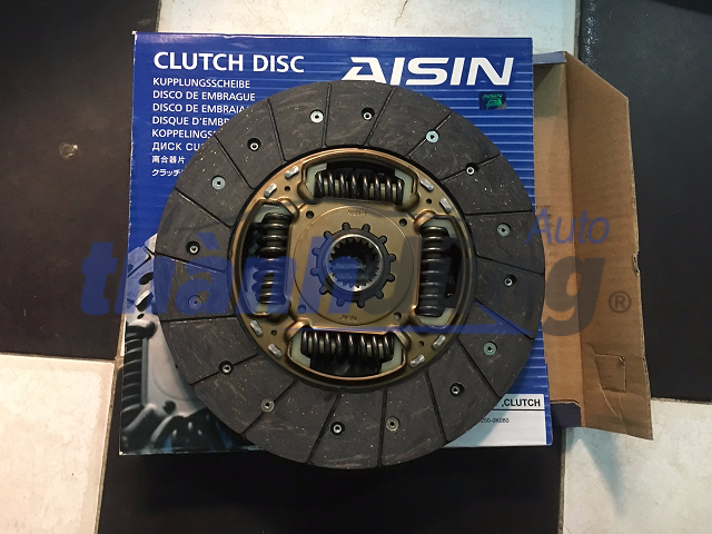 LÁ CÔN TOYOTA INNOVA