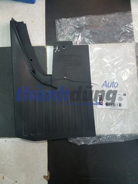 CHẮN BÙN BÁNH MERCEDES SPRINTER