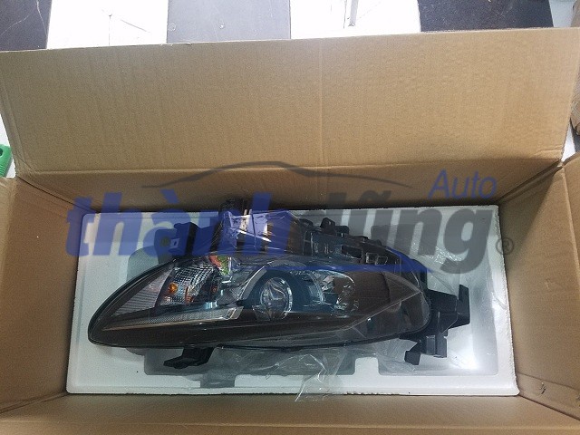 ĐÈN PHA PHẢI MAZDA 6