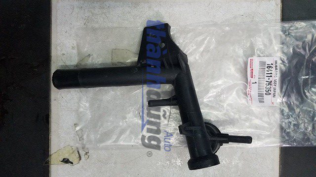 CÚT CHIA NƯỚC TOYOTA HIACE