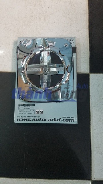 ỐP MẠ NẮP BÌNH XĂNG HYUNDAI STAREX