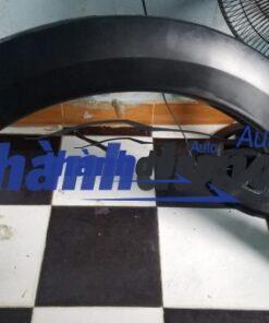 ỐP PHỒNG BÁNH TRƯỚC TRÁI MITSUBISHI TRITON