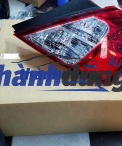 ĐÈN HẬU NISSAN SUNNY