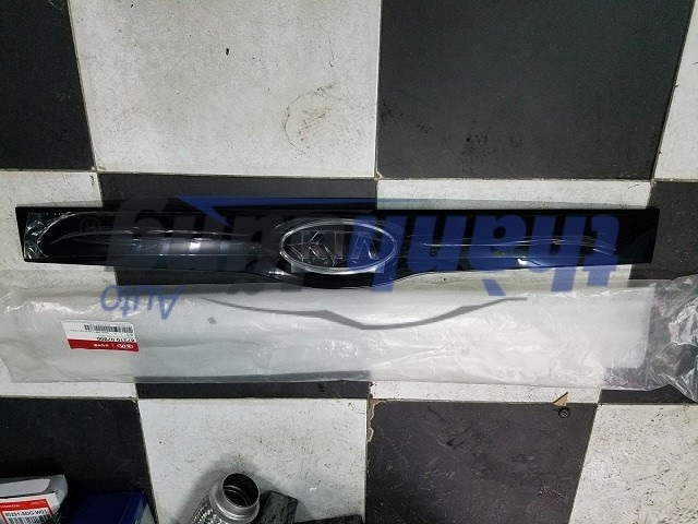 TAY MỞ CỐP SAU KIA MORNING