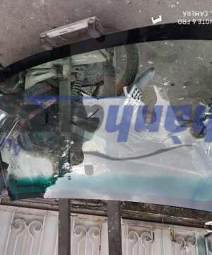 KÍNH CHẮN GIÓ TRƯỚC MITSUBISHI TRITON