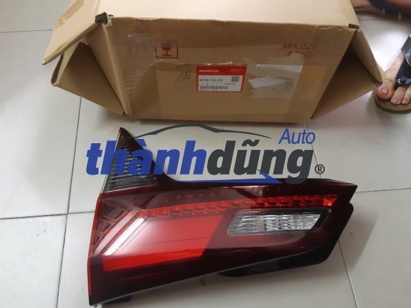 ĐÈN HẬU MIẾNG NGOÀI HONDA HRV
