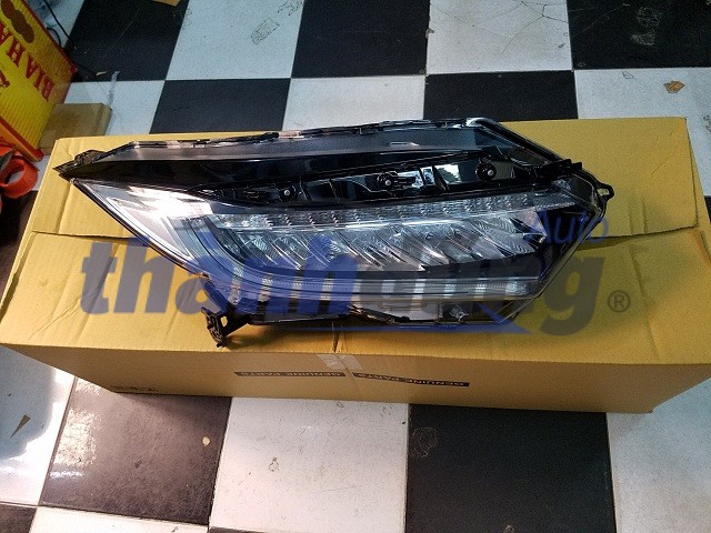 ĐÈN PHA PHẢI HONDA HRV
