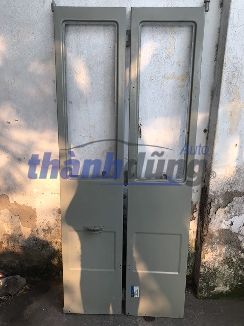 CÁNH CỬA LÊN XUỐNG HYUNDAI COUNTY