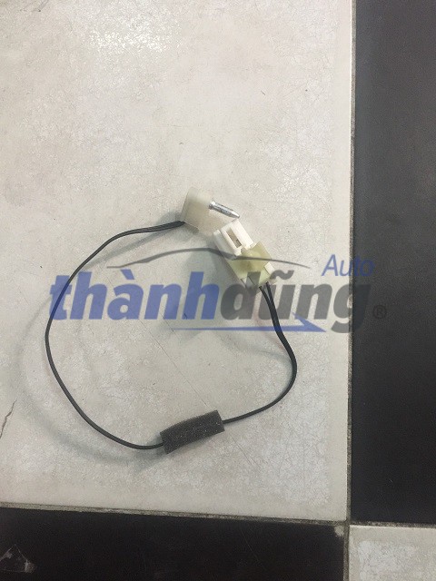 CẢM BIẾN NGẮT LẠNH HYUNDAI STAREX