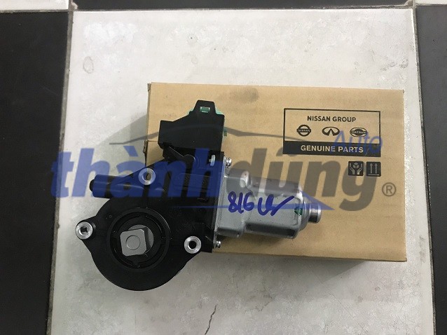 MÔ TƠ LÊN KÍNH NISSAN NAVARA