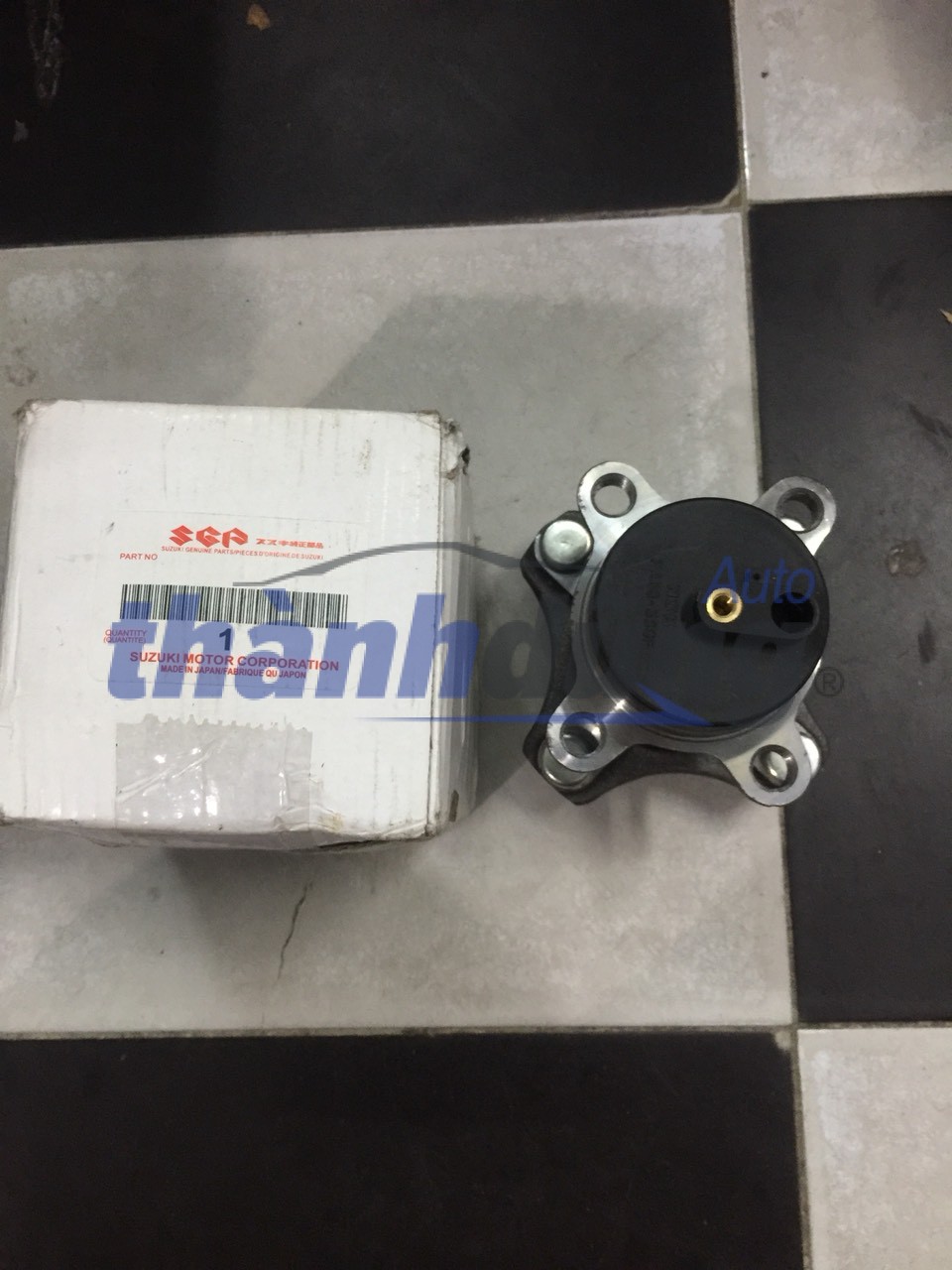 CỤM BI MAY Ơ SAU XE SUZUKI SWIFT