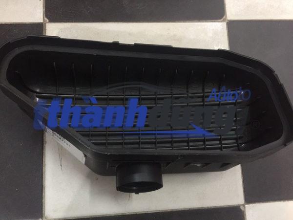 NẮP ĐẬY HỘP LỌC GIÓ TRÊN CHEVROLET SPARK