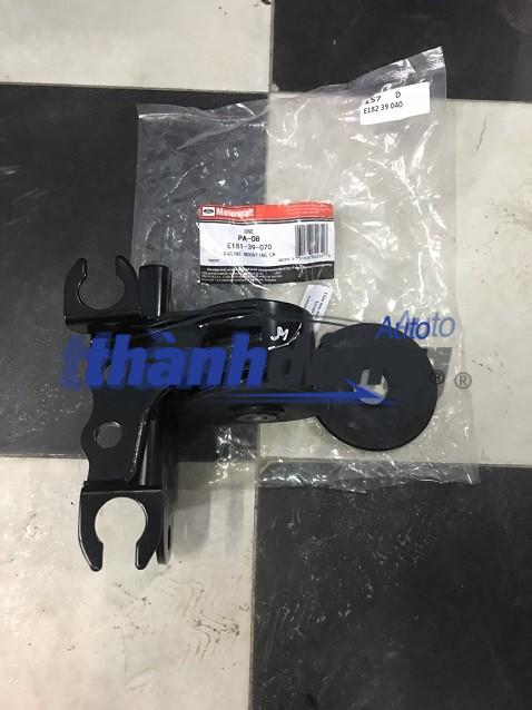 CHÂN HỘP SỐ FORD ESCAPE