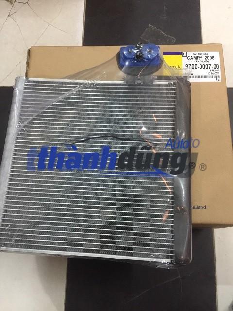 GIÀN LẠNH TRONG XE TOYOTA CAMRY