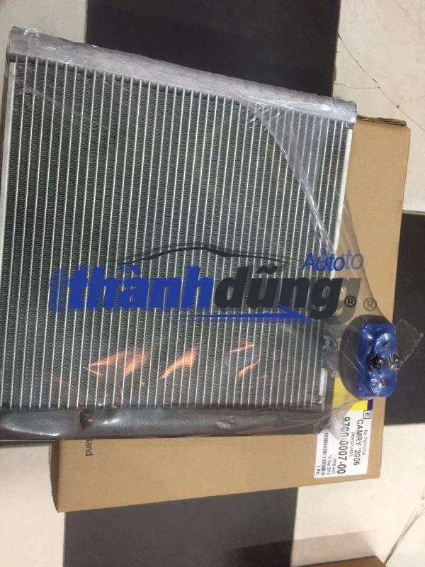 GIÀN LẠNH TRONG XE TOYOTA CAMRY