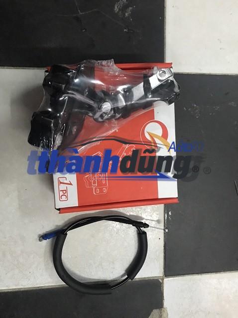 Ổ KHÓA NGẬM CỐP TOYOTA HIACE