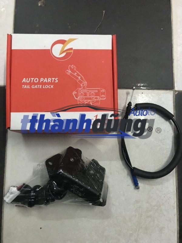 Ổ KHÓA NGẬM CỐP TOYOTA HIACE