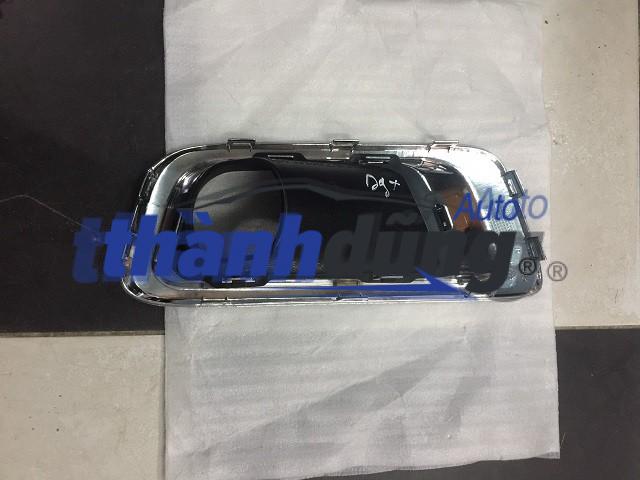 ỐP ĐÈN GẦM TRÁI CHEVROLET COLORADO