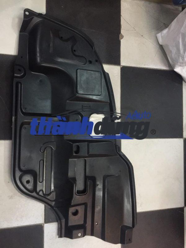 CHẮN BÙN GẦM MÁY TOYOTA CAMRY