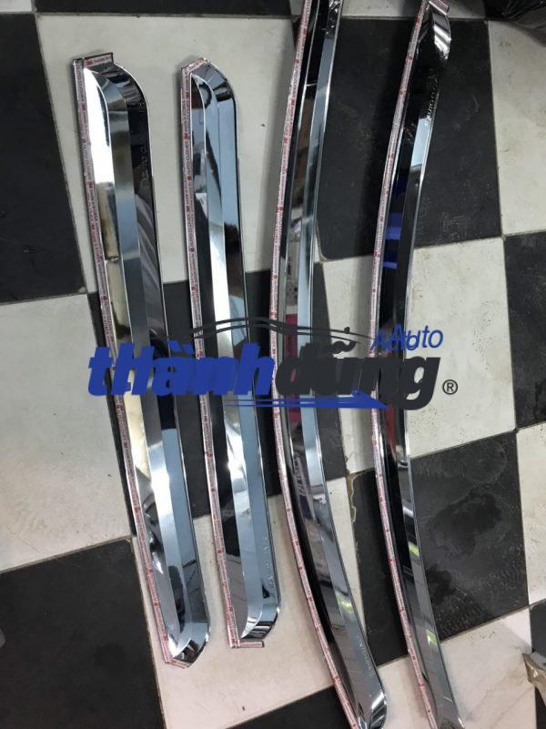 VÈ CHE MƯA MẠ CHEVROLET CAPTIVA